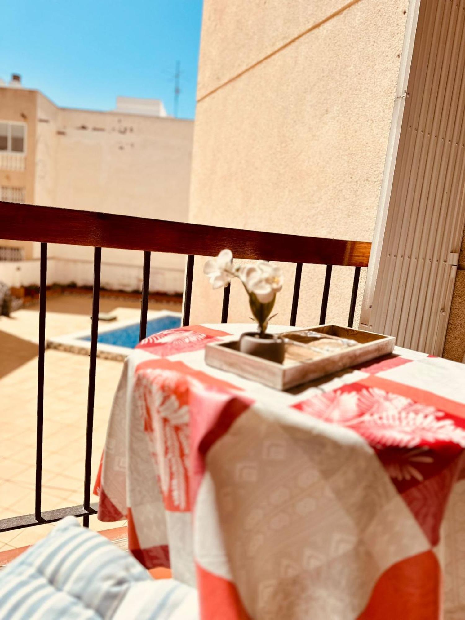 Apartment Santana Habaneras Torrevieja Exterior foto